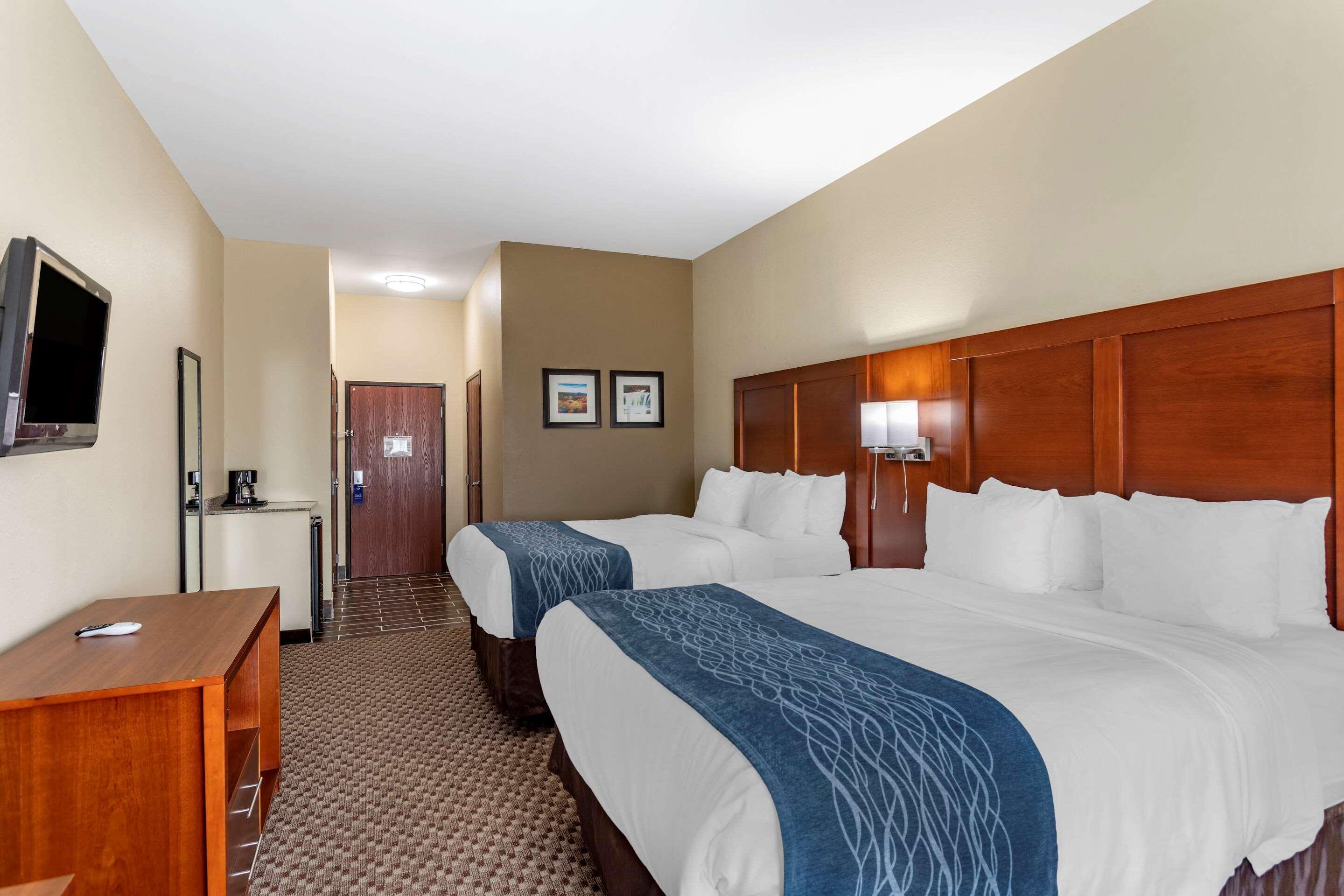 Comfort Inn & Suites Carbondale University Area エクステリア 写真